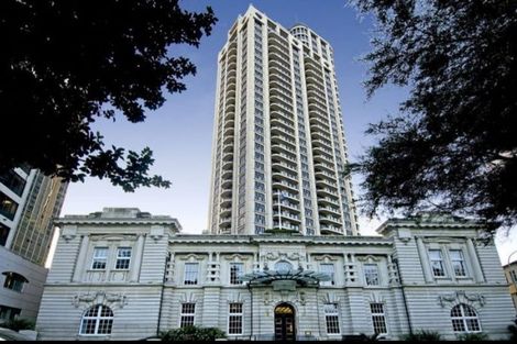 Photo of property in The Metropolis Apartments, 810/1 Courthouse Lane, Auckland Central, Auckland, 1010