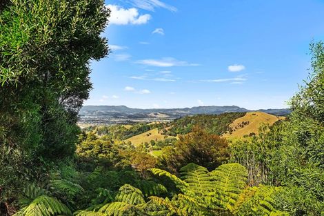 Photo of property in 4 Tarapatiki Drive, Whitianga, 3510