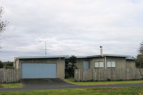 Photo of property in 22 The Southern Isle, Omaha, 0986