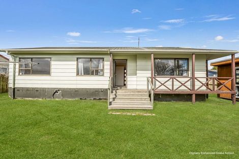 Photo of property in 97a Pohutukawa Drive, Owhata, Rotorua, 3010