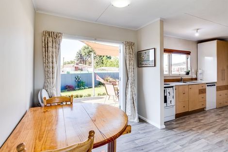 Photo of property in 2 Alexander Avenue, Onekawa, Napier, 4110