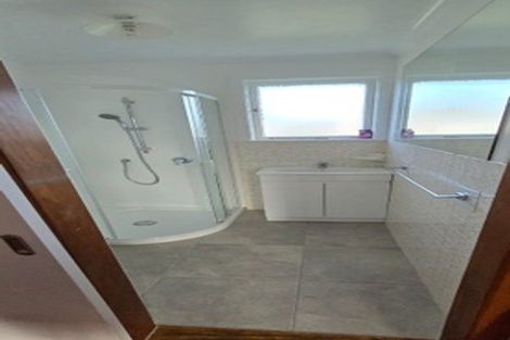 Photo of property in 20 Stokes Avenue, Te Atatu Peninsula, Auckland, 0610