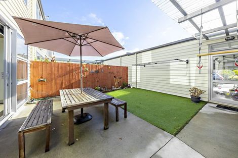 Photo of property in 5 Hakawai Avenue, Takanini, 2112