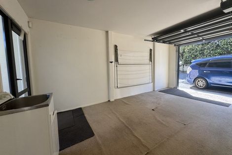 Photo of property in 4/26 Roanoke Way, Albany, Auckland, 0632