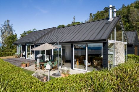 Photo of property in 15 Ngapera Way, Omori, Turangi, 3381