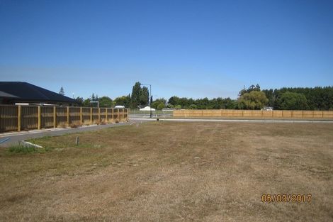 Photo of property in 137 Styx Mill Road, Casebrook, Christchurch, 8051