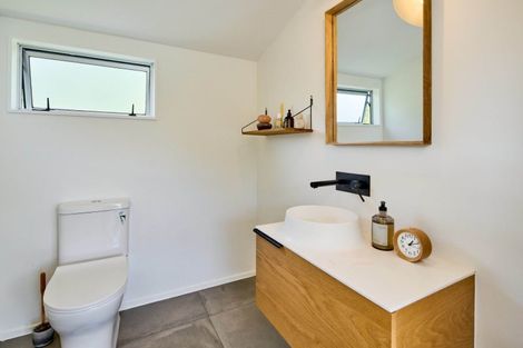 Photo of property in 42 Owhiro Bay Parade, Owhiro Bay, Wellington, 6023