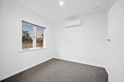 Photo of property in 24 Godley Road, Green Bay, Auckland, 0604