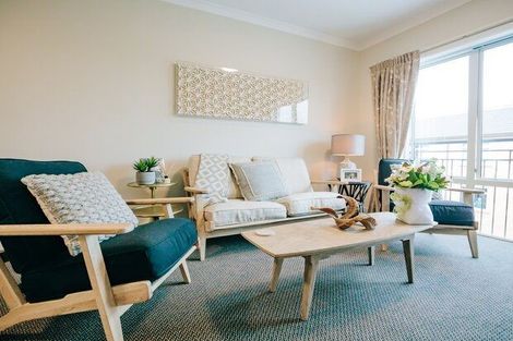 Photo of property in 98b/30 Ambassador Glade, Orewa, 0931