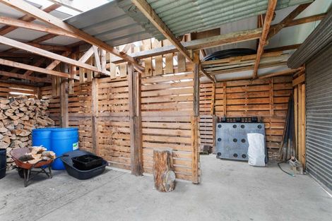 Photo of property in 22 Shelton Place, Feilding, 4702