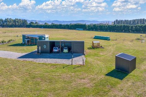 Photo of property in 1423 Poyntzs Road, West Eyreton, Rangiora, 7475