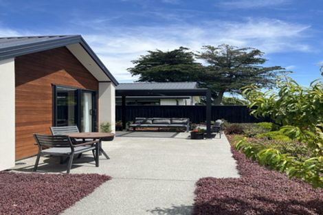 Photo of property in 17 Prospect Place, Halswell, Christchurch, 8025