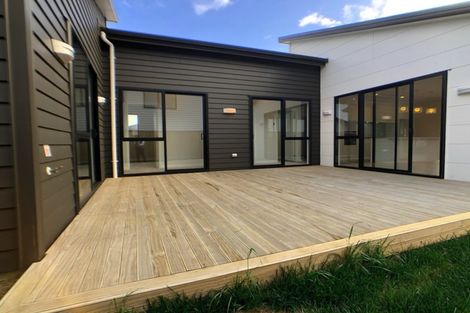 Photo of property in 38 Hikuawa Road, Flat Bush, Auckland, 2019