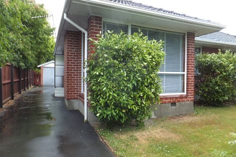 Photo of property in 1/65 Maidstone Road, Ilam, Christchurch, 8041