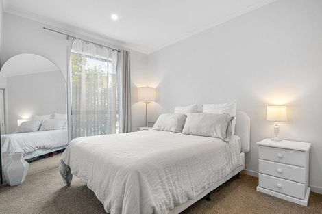 Photo of property in 6/3 Genevieve Lane, Hobsonville, Auckland, 0616