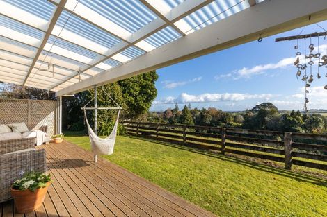 Photo of property in 826 Mokau Road, Mimi, Urenui, 4377