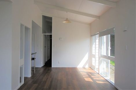 Photo of property in 23 Parkes Avenue, Saint Johns Hill, Whanganui, 4501