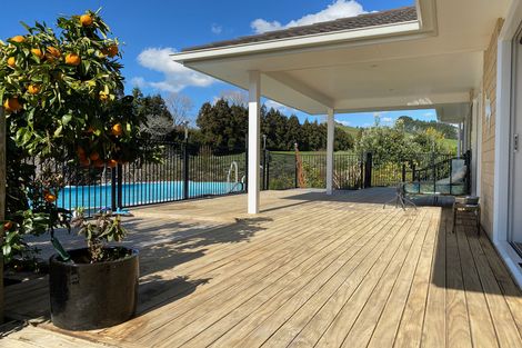 Photo of property in 32 Blackberry Way, Welcome Bay, Tauranga, 3175