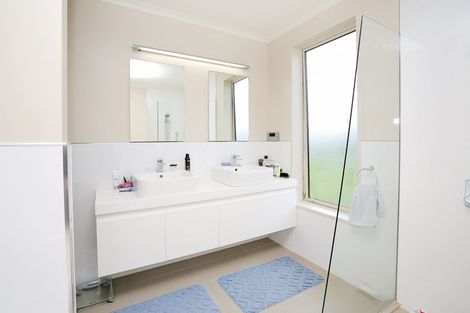 Photo of property in 146 Ferry Road, Edendale, 9825