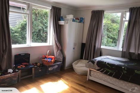 Photo of property in 27 Line Road, Glen Innes, Auckland, 1072