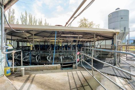 Photo of property in 131 School Road, Te Horo, Otaki, 5582