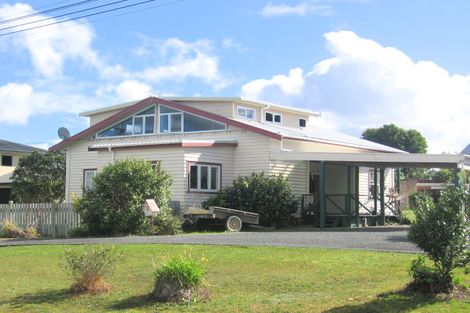 Photo of property in 4 Weir Crescent, Onerahi, Whangarei, 0110