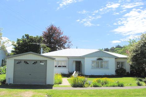 Photo of property in 8 Tukura Road, Inner Kaiti, Gisborne, 4010