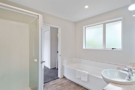 Photo of property in 23 Showgate Avenue, Sockburn, Christchurch, 8042