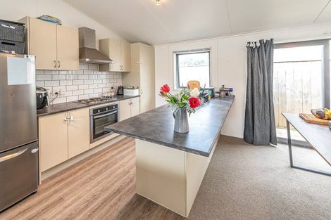 Photo of property in 79a Matai Street, Castlecliff, Wanganui, 4501