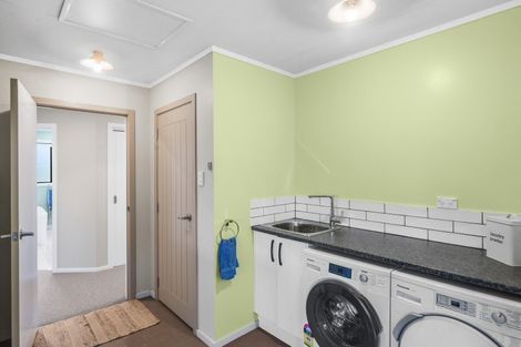 Photo of property in 4 Coach Road, Fairfield, Dunedin, 9018