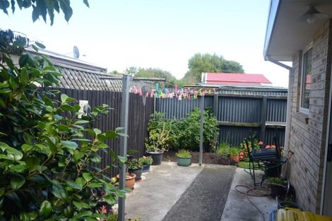 Photo of property in 2 Charlotte Lane, Woolston, Christchurch, 8062