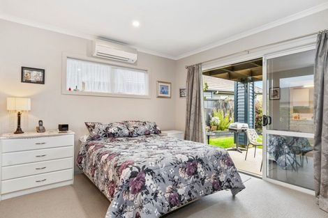 Photo of property in 20 Bridgewater Way, Pyes Pa, Tauranga, 3112