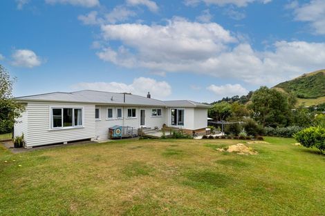 Photo of property in 64 Tui Glen Road, Atawhai, Nelson, 7010