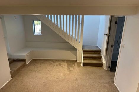 Photo of property in 1/10 Newstead Avenue, Browns Bay, Auckland, 0632