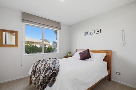 Photo of property in 42 Cassinia Close, Papamoa Beach, Papamoa, 3118