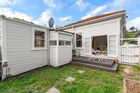 Photo of property in 554 Adelaide Road, Berhampore, Wellington, 6023