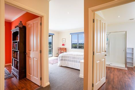 Photo of property in 17 Angus Lane, Tokomaru, Palmerston North, 4474