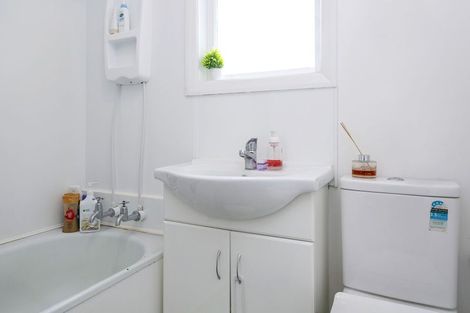 Photo of property in 9 Hirangi Road, Turangi, 3334