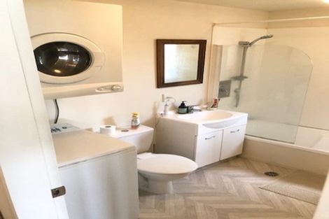 Photo of property in 4/39 Grafton Road, Roseneath, Wellington, 6011