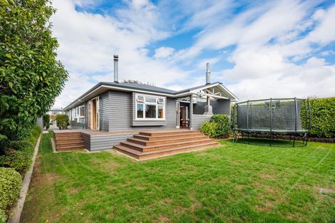 Photo of property in 75 Limbrick Street, Terrace End, Palmerston North, 4410