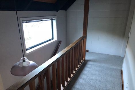 Photo of property in 2a Pitoitoi Road, Days Bay, Lower Hutt, 5013