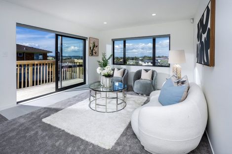Photo of property in 10a Mescal Street, Massey, Auckland, 0614