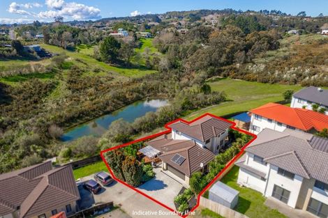 Photo of property in 121 Keri Vista Rise, Papakura, 2110