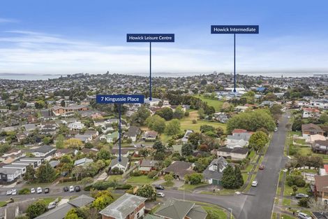 Photo of property in 7 Kingussie Place, Highland Park, Auckland, 2010
