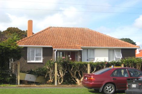 Photo of property in 34 Richmond Street, Waitara, 4320