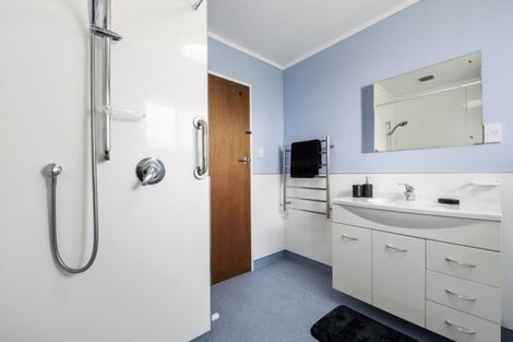 Photo of property in 12 Kentucky Street, Totara Park, Upper Hutt, 5018