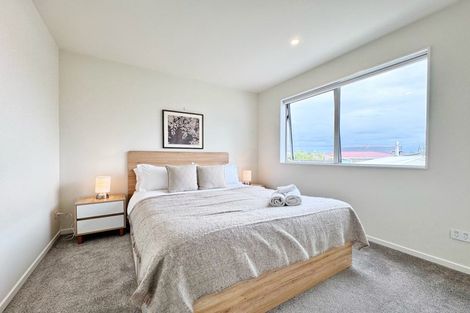 Photo of property in 6b Law Street, Torbay, Auckland, 0630