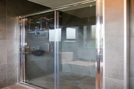 Photo of property in 52 Elwyn Crescent, Green Island, Dunedin, 9018