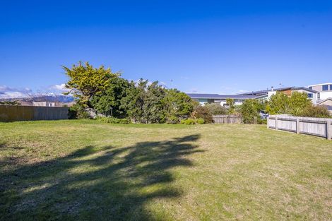 Photo of property in 48a Wharemauku Road, Raumati Beach, Paraparaumu, 5032