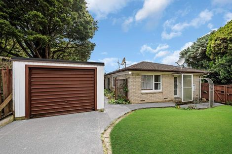 Photo of property in 1/2 Arthur Road, Hillpark, Auckland, 2102